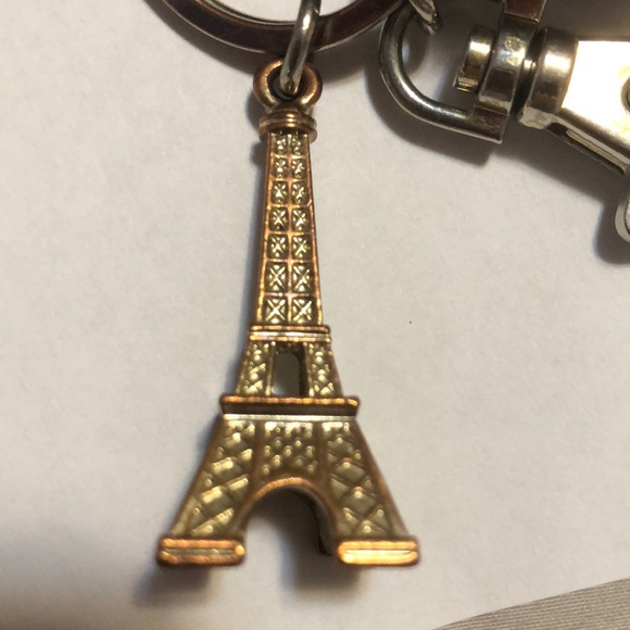 Laduree Macaron Eiffel Tower Key Chain - Picture 4 of 6